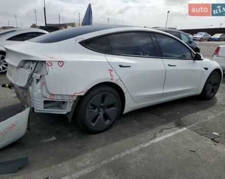 Білий Тесла Модель 3, об'ємом двигуна 0 л та пробігом 36 тис. км за 6500 $, фото 2 на Automoto.ua