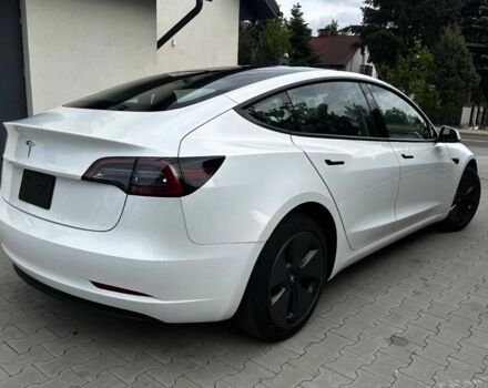 Белый Тесла Модель 3, объемом двигателя 0 л и пробегом 53 тыс. км за 13500 $, фото 3 на Automoto.ua