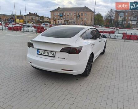 Белый Тесла Модель 3, объемом двигателя 0 л и пробегом 46 тыс. км за 24300 $, фото 1 на Automoto.ua