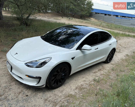 Білий Тесла Модель 3, об'ємом двигуна 0 л та пробігом 51 тис. км за 24400 $, фото 11 на Automoto.ua