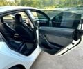 Белый Тесла Модель 3, объемом двигателя 0 л и пробегом 12 тыс. км за 25999 $, фото 24 на Automoto.ua