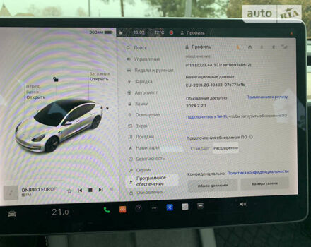 Белый Тесла Модель 3, объемом двигателя 0 л и пробегом 5 тыс. км за 26700 $, фото 40 на Automoto.ua