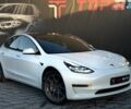 Белый Тесла Модель 3, объемом двигателя 0 л и пробегом 67 тыс. км за 20500 $, фото 6 на Automoto.ua