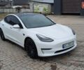Белый Тесла Модель 3, объемом двигателя 0 л и пробегом 41 тыс. км за 26900 $, фото 1 на Automoto.ua