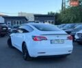 Белый Тесла Модель 3, объемом двигателя 0 л и пробегом 93 тыс. км за 18800 $, фото 5 на Automoto.ua
