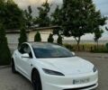 Белый Тесла Модель 3, объемом двигателя 0 л и пробегом 50 тыс. км за 26999 $, фото 1 на Automoto.ua