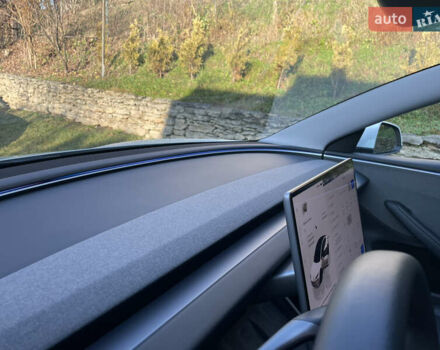 Білий Тесла Модель 3, об'ємом двигуна 0 л та пробігом 45 тис. км за 24000 $, фото 9 на Automoto.ua