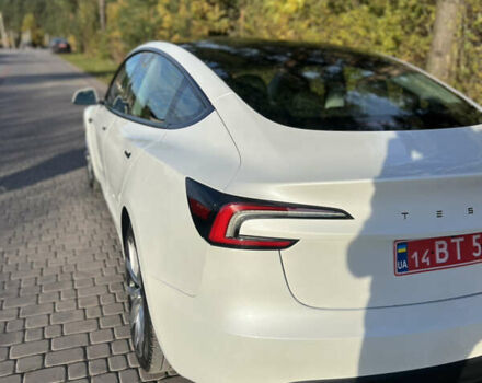 Тесла Модель 3 2024 у Львові на Automoto.ua Білий Тесла Модель 3, об'ємом двигуна 0 л та пробігом 6 тис. км за 28700 $, фото 4 на Automoto.ua