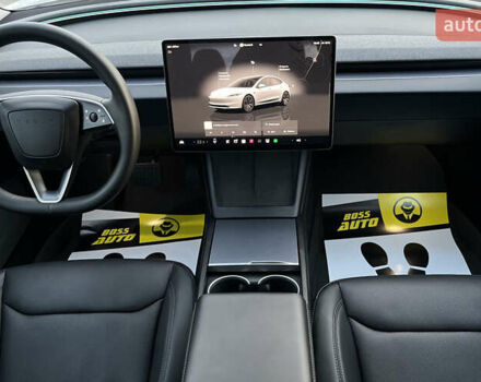 Белый Тесла Модель 3, объемом двигателя 0 л и пробегом 15 тыс. км за 32500 $, фото 8 на Automoto.ua