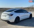 Білий Тесла Модель 3, об'ємом двигуна 0 л та пробігом 26 тис. км за 27000 $, фото 5 на Automoto.ua