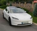 Білий Тесла Модель 3, об'ємом двигуна 0 л та пробігом 9 тис. км за 33700 $, фото 4 на Automoto.ua
