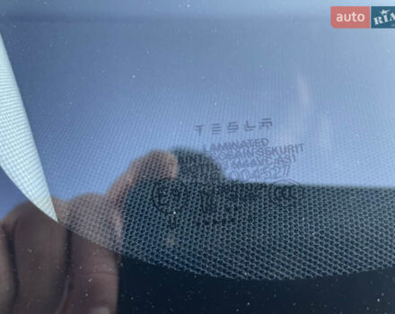 Білий Тесла Модель 3, об'ємом двигуна 0 л та пробігом 45 тис. км за 24000 $, фото 20 на Automoto.ua