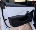 Белый Тесла Модель 3, объемом двигателя 0 л и пробегом 22 тыс. км за 38500 $, фото 6 на Automoto.ua
