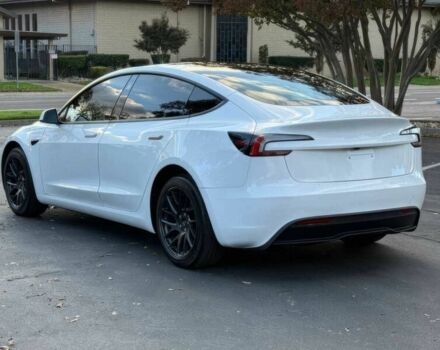 Белый Тесла Модель 3, объемом двигателя 0 л и пробегом 18 тыс. км за 8200 $, фото 6 на Automoto.ua