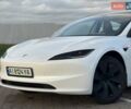 Белый Тесла Модель 3, объемом двигателя 0 л и пробегом 12 тыс. км за 27000 $, фото 3 на Automoto.ua
