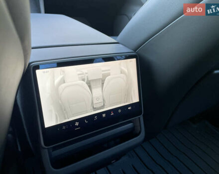 Білий Тесла Модель 3, об'ємом двигуна 0 л та пробігом 45 тис. км за 24000 $, фото 10 на Automoto.ua