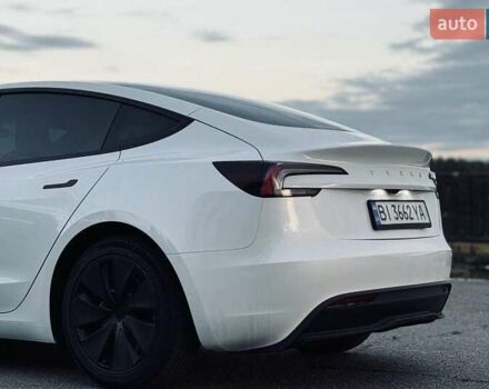 Белый Тесла Модель 3, объемом двигателя 0 л и пробегом 14 тыс. км за 27500 $, фото 3 на Automoto.ua