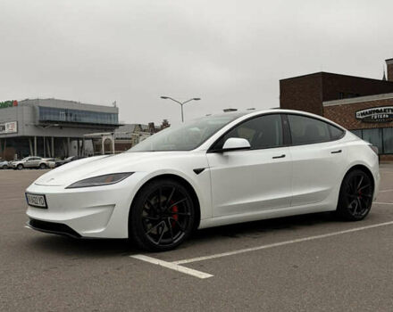 Белый Тесла Модель 3, объемом двигателя 0 л и пробегом 172 тыс. км за 38500 $, фото 6 на Automoto.ua