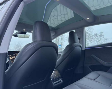 Белый Тесла Модель 3, объемом двигателя 0 л и пробегом 2 тыс. км за 32700 $, фото 26 на Automoto.ua