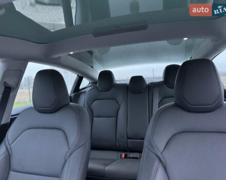 Белый Тесла Модель 3, объемом двигателя 0 л и пробегом 2 тыс. км за 32700 $, фото 17 на Automoto.ua