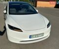 Белый Тесла Модель 3, объемом двигателя 0 л и пробегом 26 тыс. км за 29900 $, фото 1 на Automoto.ua