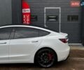 Белый Тесла Модель 3, объемом двигателя 0 л и пробегом 20 тыс. км за 39999 $, фото 6 на Automoto.ua