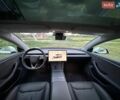 Белый Тесла Модель 3, объемом двигателя 0 л и пробегом 12 тыс. км за 32900 $, фото 2 на Automoto.ua