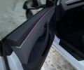 Белый Тесла Модель 3, объемом двигателя 0 л и пробегом 5 тыс. км за 28900 $, фото 8 на Automoto.ua