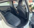 Белый Тесла Модель 3, объемом двигателя 0 л и пробегом 39 тыс. км за 23500 $, фото 45 на Automoto.ua