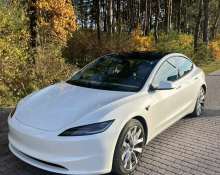 Тесла Модель 3 2024 у Львові на Automoto.ua Білий Тесла Модель 3, об'ємом двигуна 0 л та пробігом 6 тис. км за 28700 $, фото 1 на Automoto.ua