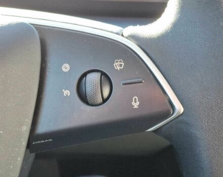 Білий Тесла Модель 3, об'ємом двигуна 0 л та пробігом 26 тис. км за 15000 $, фото 10 на Automoto.ua