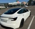 Білий Тесла Модель 3, об'ємом двигуна 0 л та пробігом 36 тис. км за 26999 $, фото 5 на Automoto.ua