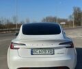 Білий Тесла Модель 3, об'ємом двигуна 0 л та пробігом 26 тис. км за 27000 $, фото 4 на Automoto.ua