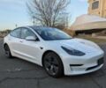 Белый Тесла Модель 3, объемом двигателя 0 л и пробегом 27 тыс. км за 11100 $, фото 1 на Automoto.ua
