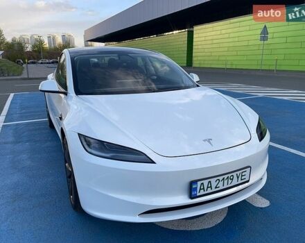 Белый Тесла Модель 3, объемом двигателя 0 л и пробегом 16 тыс. км за 24400 $, фото 1 на Automoto.ua