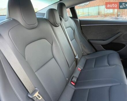 Белый Тесла Модель 3, объемом двигателя 0 л и пробегом 44 тыс. км за 34990 $, фото 30 на Automoto.ua