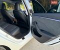 Білий Тесла Модель 3, об'ємом двигуна 0 л та пробігом 24 тис. км за 31999 $, фото 53 на Automoto.ua