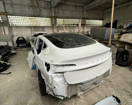 Тесла Модель 3 2024 у Львові на Automoto.ua Білий Тесла Модель 3, об'ємом двигуна 0 л та пробігом 15 тис. км за 20300 $, фото 2 на Automoto.ua