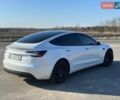 Белый Тесла Модель 3, объемом двигателя 0 л и пробегом 23 тыс. км за 29999 $, фото 5 на Automoto.ua