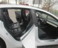 Білий Тесла Модель 3, об'ємом двигуна 0 л та пробігом 14 тис. км за 10500 $, фото 16 на Automoto.ua
