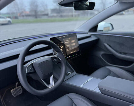 Белый Тесла Модель 3, объемом двигателя 0 л и пробегом 2 тыс. км за 32700 $, фото 18 на Automoto.ua