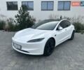 Білий Тесла Модель 3, об'ємом двигуна 0 л та пробігом 7 тис. км за 26300 $, фото 1 на Automoto.ua