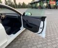 Белый Тесла Модель 3, объемом двигателя 0 л и пробегом 39 тыс. км за 23500 $, фото 37 на Automoto.ua