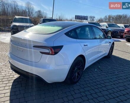 Белый Тесла Модель 3, объемом двигателя 0 л и пробегом 1 тыс. км за 28900 $, фото 6 на Automoto.ua