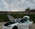 Білий Тесла Модель 3, об'ємом двигуна 0 л та пробігом 50 тис. км за 27500 $, фото 13 на Automoto.ua