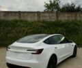 Білий Тесла Модель 3, об'ємом двигуна 0 л та пробігом 50 тис. км за 27500 $, фото 25 на Automoto.ua