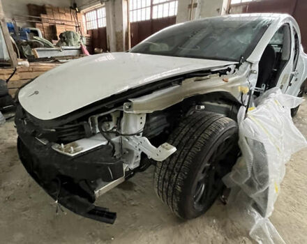 Тесла Модель 3 2024 у Львові на Automoto.ua Білий Тесла Модель 3, об'ємом двигуна 0 л та пробігом 15 тис. км за 20300 $, фото 8 на Automoto.ua