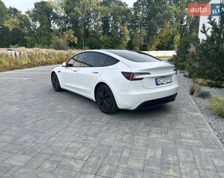 Білий Тесла Модель 3, об'ємом двигуна 0 л та пробігом 7 тис. км за 26300 $, фото 3 на Automoto.ua