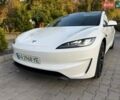 Білий Тесла Модель 3, об'ємом двигуна 0 л та пробігом 24 тис. км за 31999 $, фото 1 на Automoto.ua