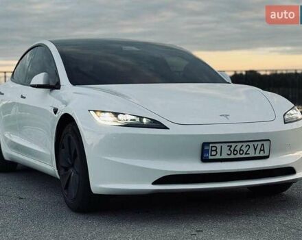 Белый Тесла Модель 3, объемом двигателя 0 л и пробегом 14 тыс. км за 27500 $, фото 18 на Automoto.ua